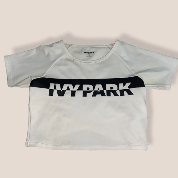 IVY PARK Tops - Ivy Park crop top